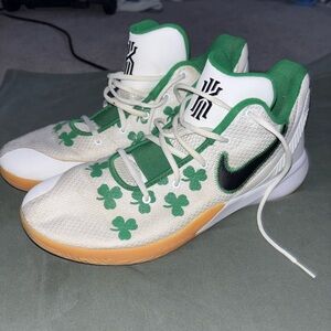 Size 13- Nike Kyrie Flytrap 2 EP Boston Celtics sneakers